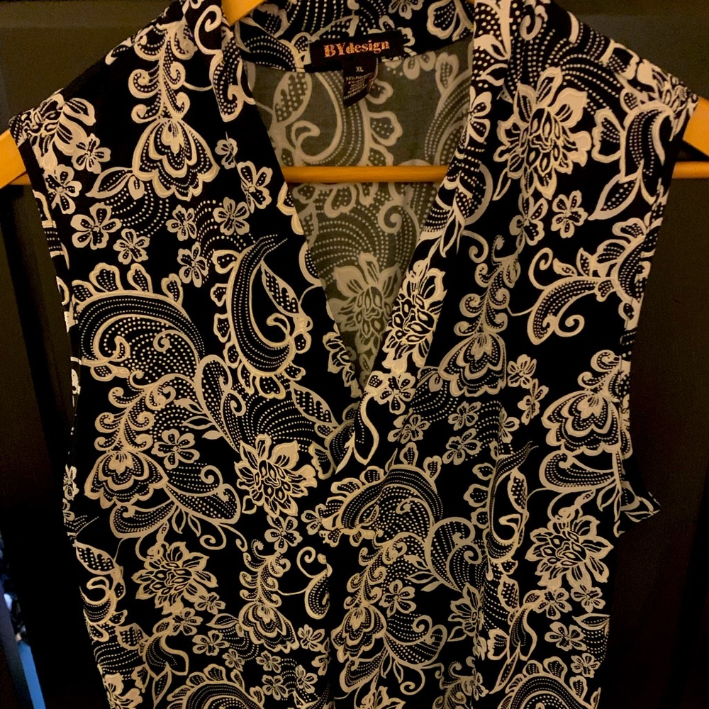 Cute office top!